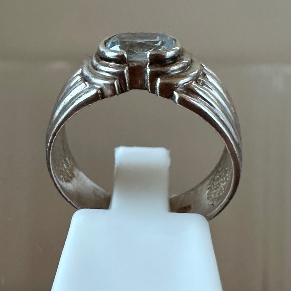 Vintage Sterling Semi Bezel Swiss Blue Topaz Fluted Silver Statement Ring 925